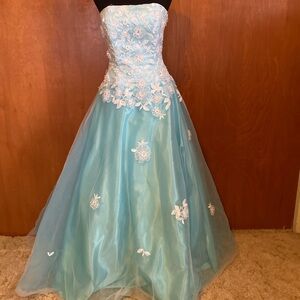 Aspeed Light Blue Strapless Ball Gown with White Floral Appliqué